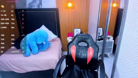 ROSSI online show from November 15, 3:30 pm