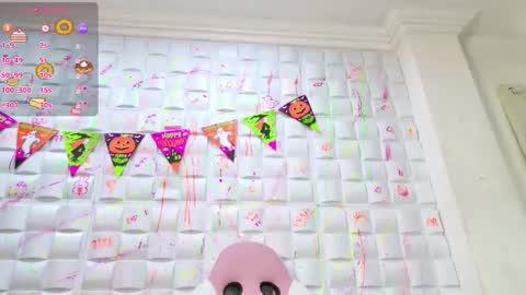 Rosie online show from October 25, 2:13 pm