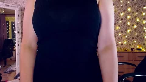 Rosie is waiting for YOU online show from December 5, 5:05 am