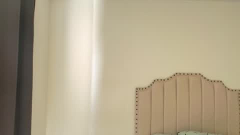 Snapshot of ross_bakerhot chatting on November 26, 2:40 pm Ross BakerHot online show from November 26, 2:40 pm