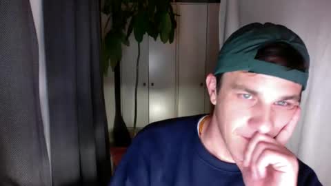 RossCollab online show from March 23, 1:20 am