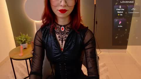 Miss Rosse online show from October 18, 3:13 pm