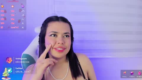   online show from December 3, 10:18 pm