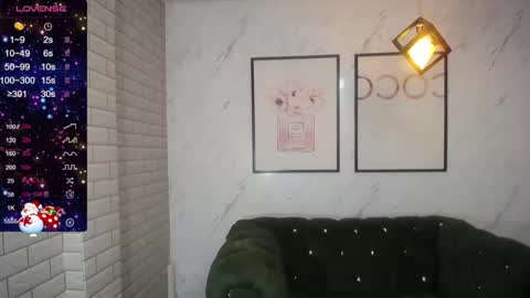 rosse jeane v online show from December 20, 6:19 am