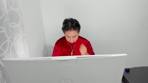 ROSSE DEMOND  online show from February 17, 12:18 am