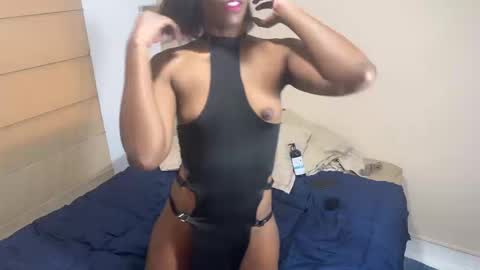 Snapshot of rossejane chatting on March 13, 8:48 pm Jane online show from March 13, 8:48 pm