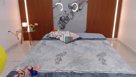 Rossi Hill online show from February 22, 11:53 am