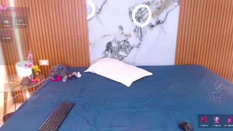 Rossi Hill online show from April 17, 12:41 pm