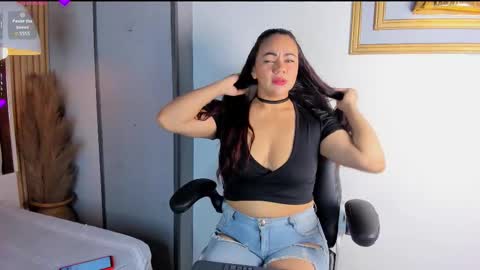 Rossie  online show from December 16, 12:32 pm