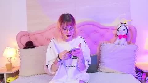 rossiie_hunt_ online show from November 26, 6:20 pm