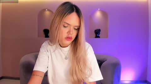 Rossie Rivers online show from March 26, 12:11 pm