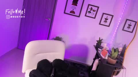 Snapshot of rossth11 chatting on March 2, 10:48 pm Im Ross online show from March 2, 10:48 pm