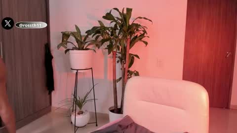 Snapshot of rossth11 chatting on September 13, 6:51 pm Im Ross online show from September 13, 6:51 pm