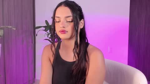 Snapshot of rossth11 chatting on September 24, 7:28 pm Im Ross online show from September 24, 7:28 pm