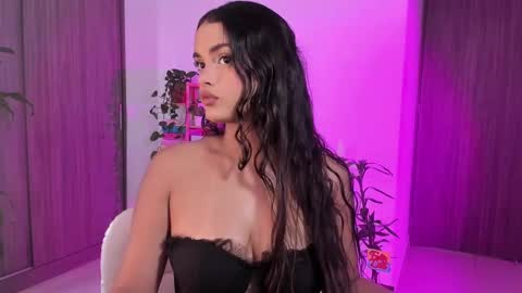 Snapshot of rossth11 chatting on September 28, 7:30 pm Im Ross online show from September 28, 7:30 pm