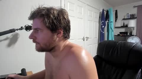 Snapshot of rostungurinn chatting on January 11, 4:27 am Rostungur online show from January 11, 4:27 am