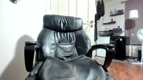 Snapshot of rostungurinn chatting on March 10, 3:20 pm Rostungur online show from March 10, 3:20 pm