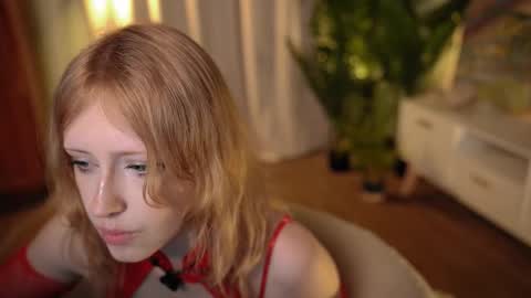Snapshot of rosy_petal chatting on September 9, 9:03 pm rosy_petal online show from September 9, 9:03 pm