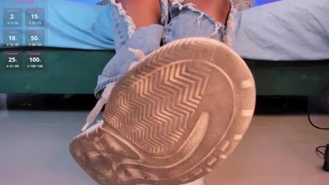 rosyejones online show from October 11, 2:55 am