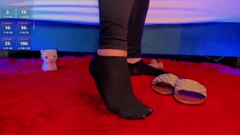 rosyejones online show from October 25, 2:41 am