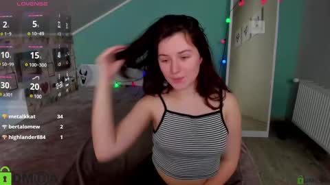 Snapshot of rosynaxx chatting on March 1, 7:08 am rosynaxx online show from March 1, 7:08 am