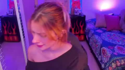 rot_wallace online show from July 17, 1:34 am