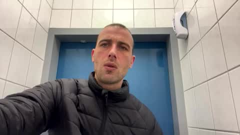 rotteei1 online show from November 25, 10:04 am