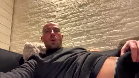 rotteei1 online show from December 2, 7:09 pm