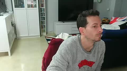 roubarixx online show from April 12, 6:29 am