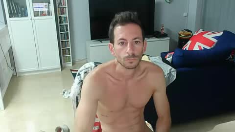 Snapshot of roubarixx chatting on July 17, 7:15 am roubarixx online show from July 17, 7:15 am