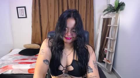 Snapshot of rous_25 chatting on September 20, 11:00 am rous_25 online show from September 20, 11:00 am