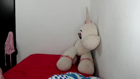 Snapshot of rouse2301 chatting on December 13, 2:43 am ROUSE online show from December 13, 2:43 am