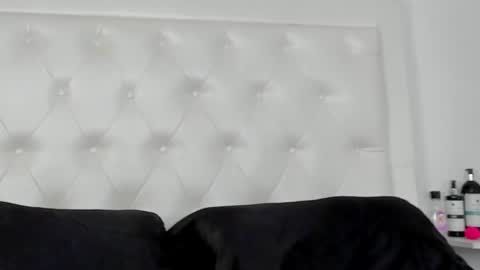 rouse_sexy_hotxx77 online show from June 28, 12:05 am