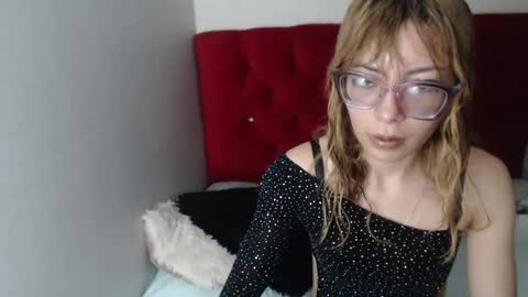 Roussel online show from December 9, 11:26 am