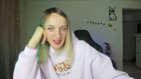 Snapshot of rousereed chatting on January 16, 1:48 pm Rouse online show from January 16, 1:48 pm