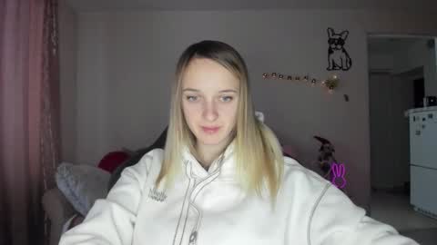 Snapshot of rousereed chatting on January 19, 1:48 pm Rouse online show from January 19, 1:48 pm