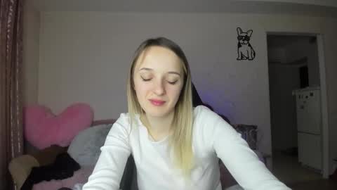 Snapshot of rousereed chatting on February 14, 7:38 am Rouse online show from February 14, 7:38 am