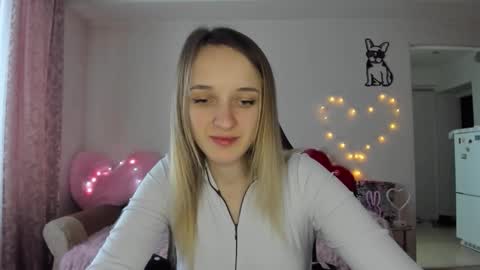 Snapshot of rousereed chatting on February 20, 1:00 pm Rouse online show from February 20, 1:00 pm