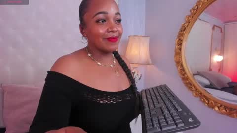Snapshot of rouses_malih chatting on June 4, 6:47 pm rouses_malih online show from June 4, 6:47 pm