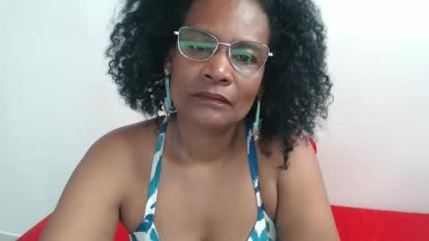 luxa online show from December 7, 7:32 pm