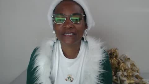 luxa online show from December 25, 2:45 pm