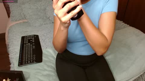 Rouss marie henao  online show from January 12, 3:07 am