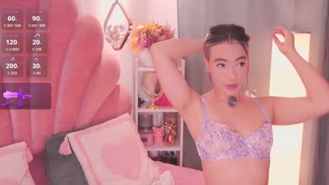 Snapshot of rousse_elodie chatting on November 23, 12:16 pm Rousse 3 online show from November 23, 12:16 pm