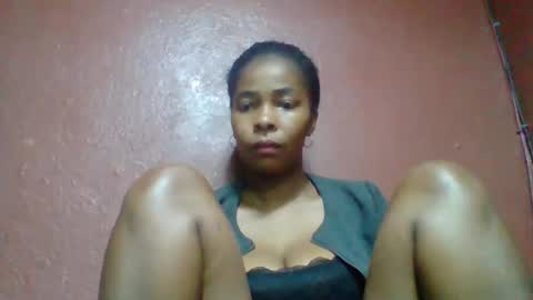 rovaelyah online show from October 9, 5:38 am