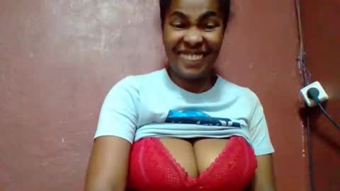 rovaelyah online show from April 11, 7:45 am