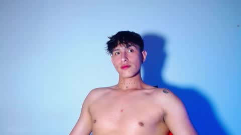 rowanboy23 online show from February 3, 3:15 am