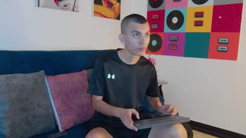 Rowan online show from October 18, 1:01 pm