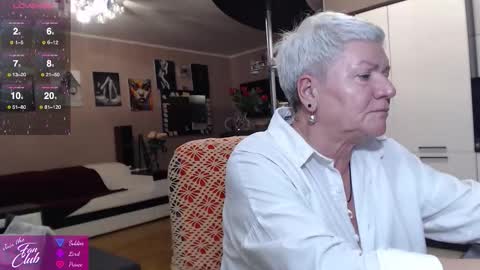 Roxana online show from October 8, 6:16 pm