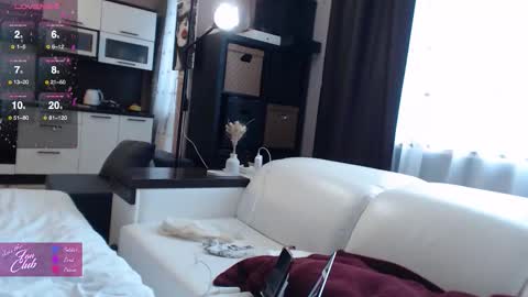 Roxana online show from October 15, 7:19 am