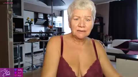 Snapshot of roxana_brooks chatting on July 2, 10:32 am Roxana online show from July 2, 10:32 am